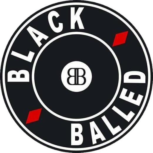 Blackballed Motiv 1 Anstecker mit Sicherheitsnadel Ø 25 mm