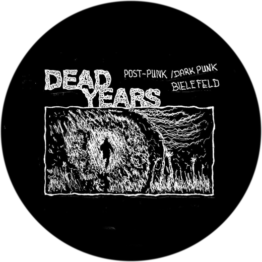 Dead Years Motiv 1 Anstecker mit Sicherheitsnadel Ø 25 mm