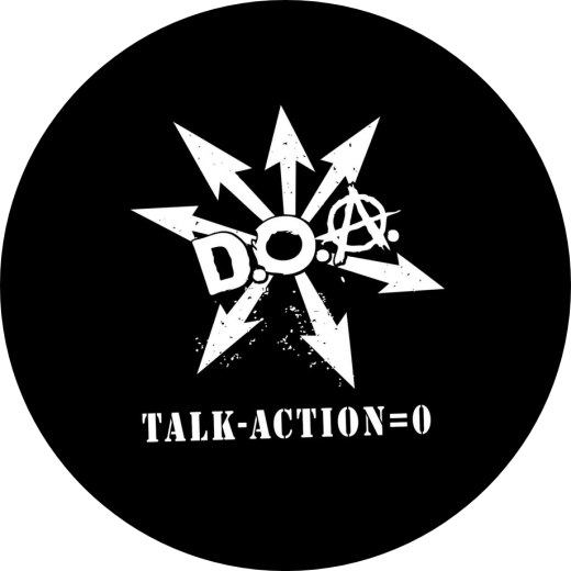 D.O.A. Motiv 4 Anstecker mit Sicherheitsnadel Ø 25 mm