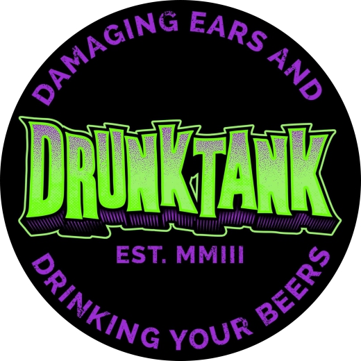 Drunktank Motiv 2 Anstecker mit Sicherheitsnadel Ø 25 mm