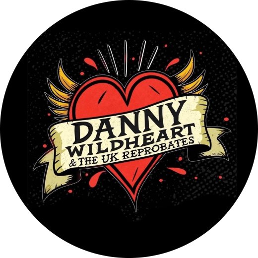 Danny Wildheart And The UK Reprobates Motiv 1 Anstecker mit Sicherheitsnadel Ø 25 mm