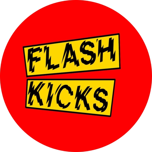 Flash Kicks Motiv 1 Anstecker mit Sicherheitsnadel Ø 25 mm