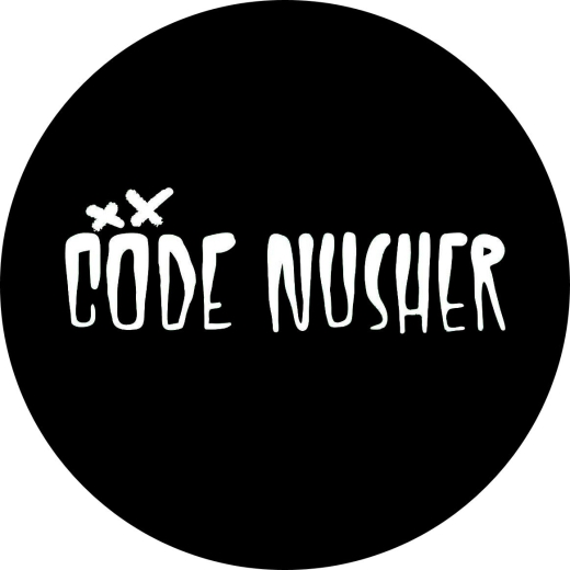 Code Nusher Motiv 2 Anstecker mit Sicherheitsnadel Ø 25 mm