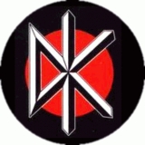 Dead Kennedys Motiv 01 Anstecker mit Sicherheitsnadel Ø 25 mm