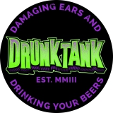 Drunktank Motiv 2 Anstecker mit Sicherheitsnadel Ø 25 mm