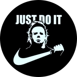 Horror Michael Myers Halloween Motiv 3 Nike Parodie Anstecker mit Sicherheitsnadel Ø 25 mm
