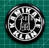 Kamikaze Klan Motiv 3 Anstecker mit Sicherheitsnadel Ø 25 mm