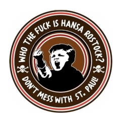 Sankt Pauli Motiv 2 Who the fuck is Hansa Rostock Don´t mess with St. Pauli Anstecker mit Sicherheitsnadel Ø 25mm
