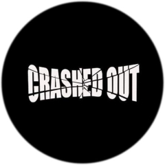 Crashed Out Motiv 1 Anstecker mit Sicherheitsnadel Ø 25 mm