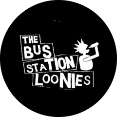 Bus Station Loonies, The Motiv 2 Anstecker mit Sicherheitsnadel Ø 25 mm