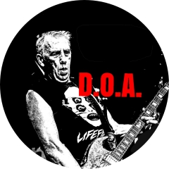 D.O.A. Motiv 5 Anstecker mit Sicherheitsnadel Ø 25 mm