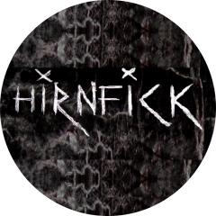 Hirnfick Motiv 1 Anstecker mit Sicherheitsnadel Ø 25 mm