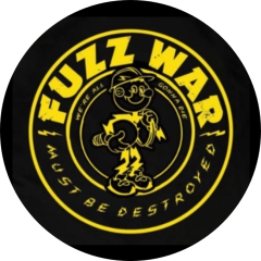 Fuzz War Motiv 1 Anstecker mit Sicherheitsnadel Ø 25 mm