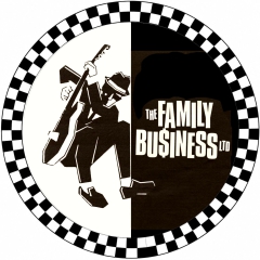 Family Business LTD, The Family Business LTD Motiv 1 Anstecker mit Sicherheitsnadel Ø 25 mm