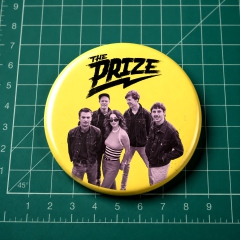 Prize, The Prize Motiv 2 Anstecker mit Sicherheitsnadel Ø 25 mm