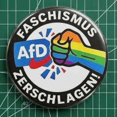 Faschismus zerschalgen AfD zerschlagen Motiv 1 Anstecker mit Sicherheitsnadel Ø 38 mm