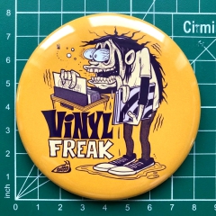 Vinyl Freaks Motiv 1 Anstecker mit Sicherheitsnadel Ø 25 mm