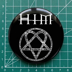 HIM Motiv 2 Anstecker mit Sicherheitsnadel Ø 25 mm